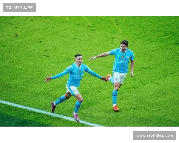 英格兰足球超级联赛：曼城中场德布劳内送出精妙助攻